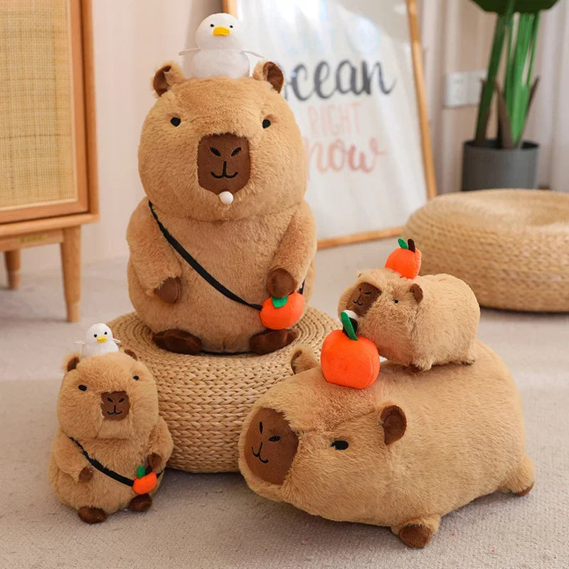 Capy-poussin, Capy-fraise — Peluche Capybara Déguisé | Capyflush