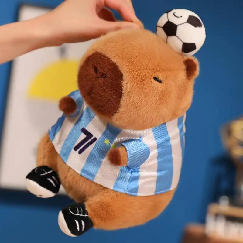 Capy-ballers — Peluche Capybara Sport Foot Basket | Capyflush